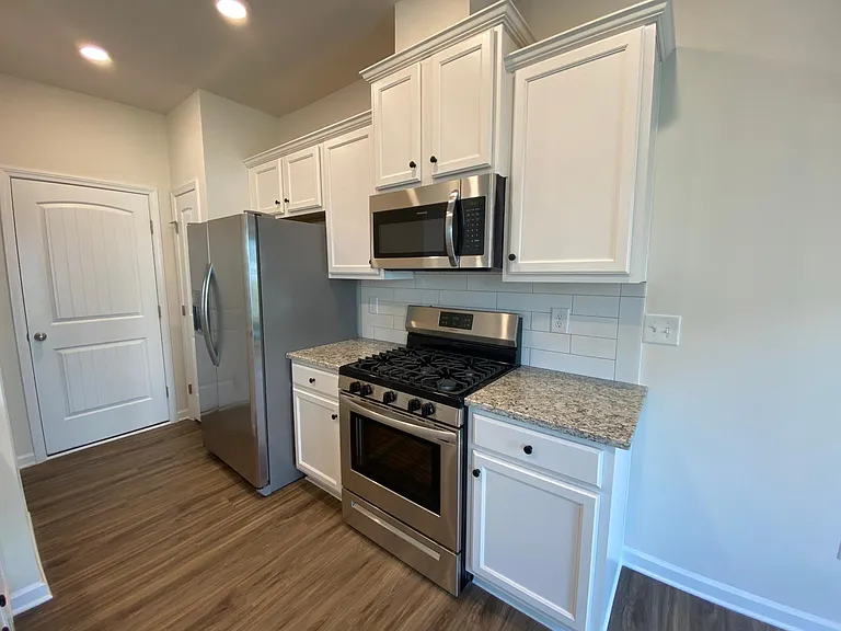 203 Ridge Valley Dr — Photo 8