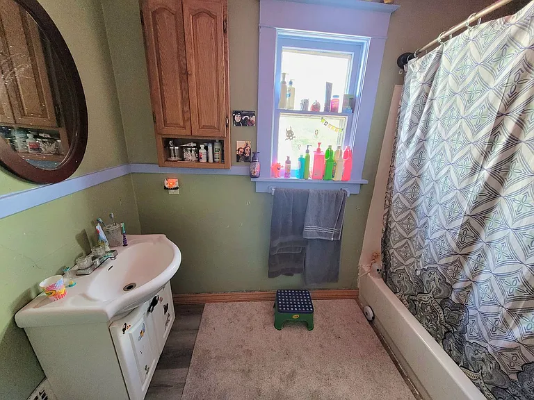 1412 Market St — Photo 11