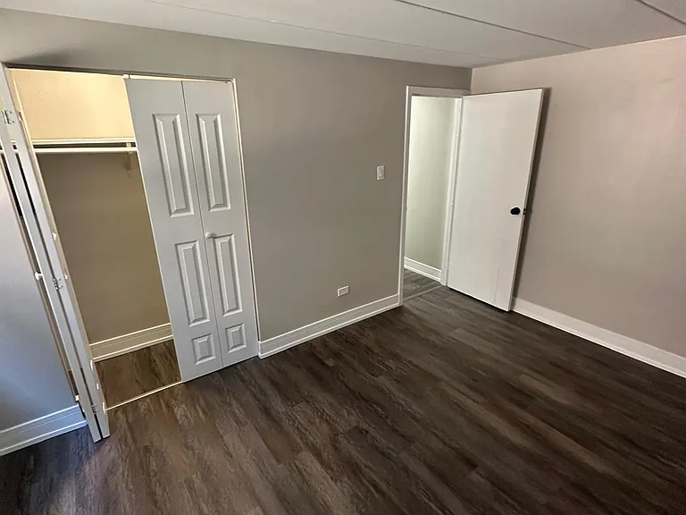 5486 S Archer Ave S #1C — Photo 19
