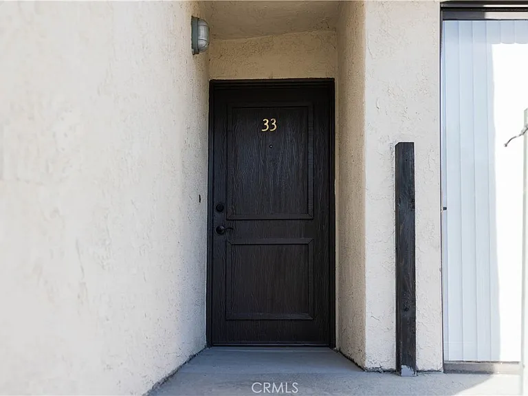 1219 N Edwards St #33 — Photo 4