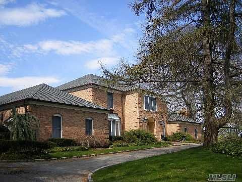 1st image of 3 Vanderbilt Dr