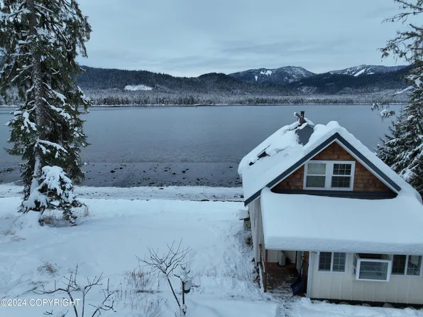 26 Halvoy Ln, Petersburg, AK 99833