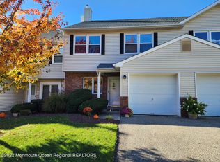 14 Rose Manor Ct, Brick, NJ 08723