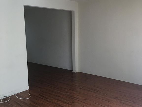2nd image of 127 S Atlantic Blvd APT C