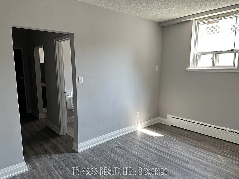 6 17th St #1 — Photo 12