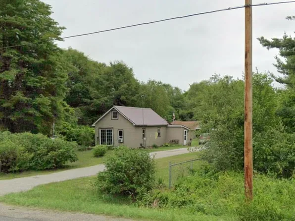 1768 S Mill Iron Rd, Muskegon, MI 49442