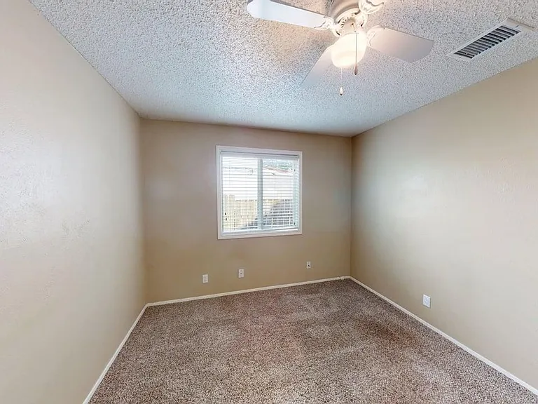 10504 Wendts Way — Photo 21