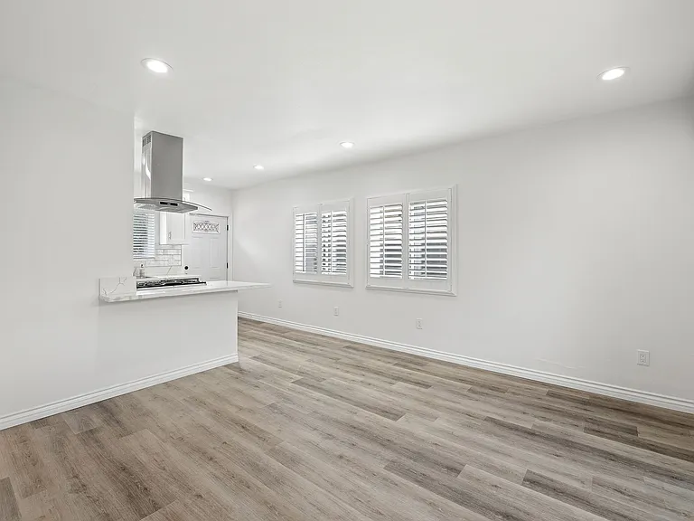 535 Wilson Ave #A — Photo 8
