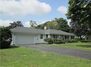 60 Driscoll Rd, Branford, CT 06405