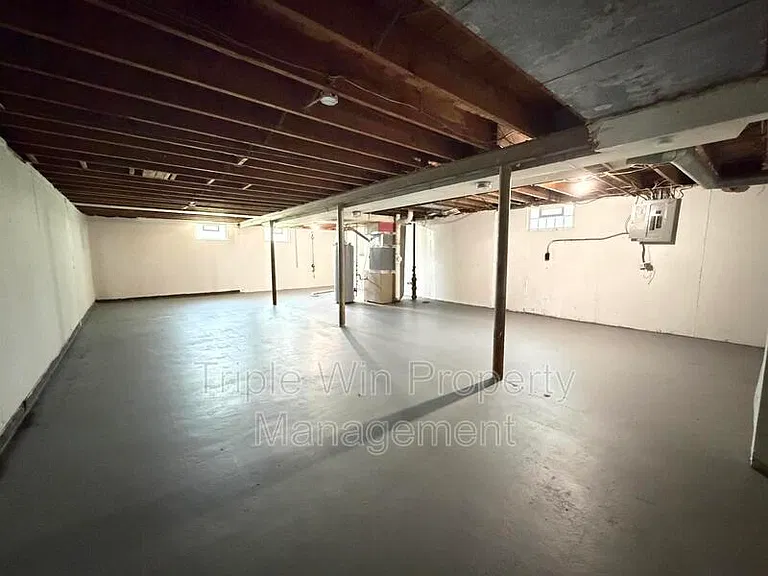 6801 Knoll Ave — Photo 22