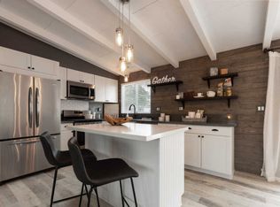 38877 Yucca Tree St, Palmdale, CA 93551