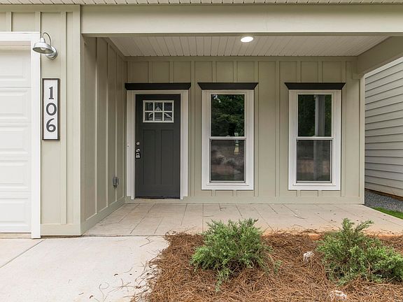 2nd image of 106 Leisure Pointe Cv