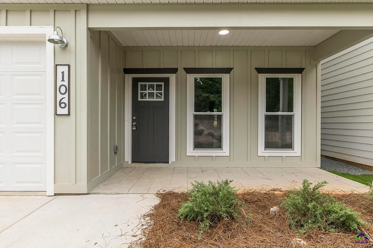 Building Photo - 106 Leisure Pointe Cv