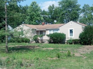 5737 Burns Rd, North Olmsted, OH 44070