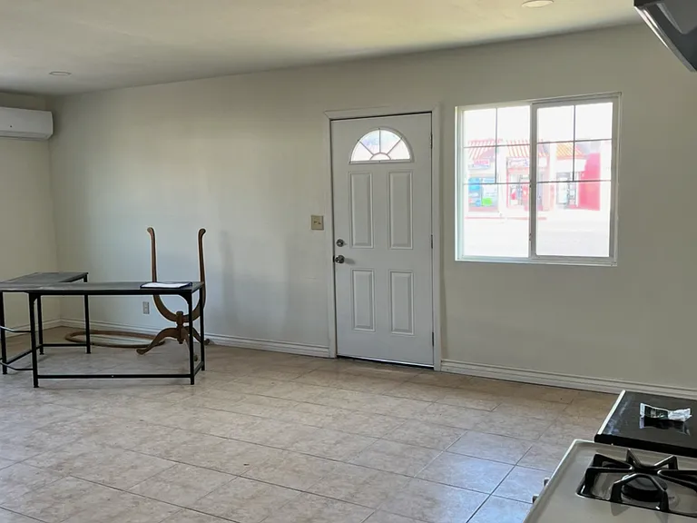 15509 Amar Rd — Photo 5