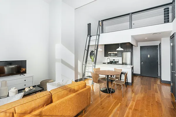 Rented by Bridgeline Property Management, LLC | media 17