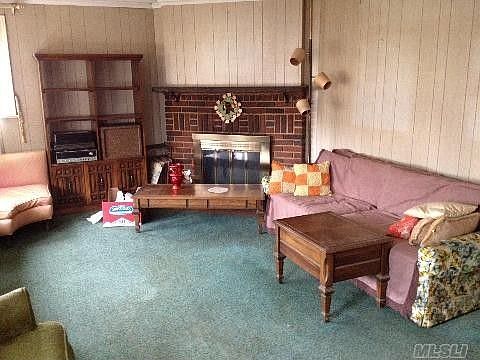 4th image of 27 Sequoia Dr