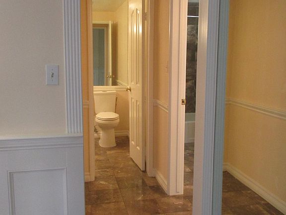 5th image of 2410 Albatross St Unit 15