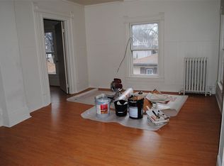 320 N Oak St, Owosso, MI 48867