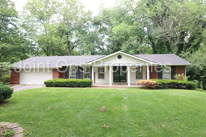 27 Nob Hill Dr photo 1
