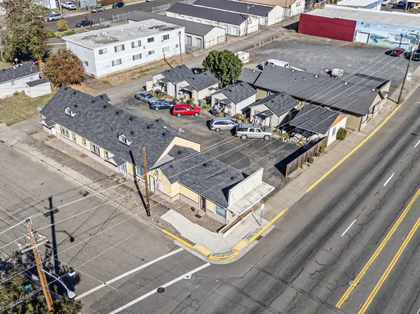 924 Main St, Sweet Home, OR 97386