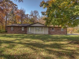 5541 Peony Rd, Coulterville, IL 62237