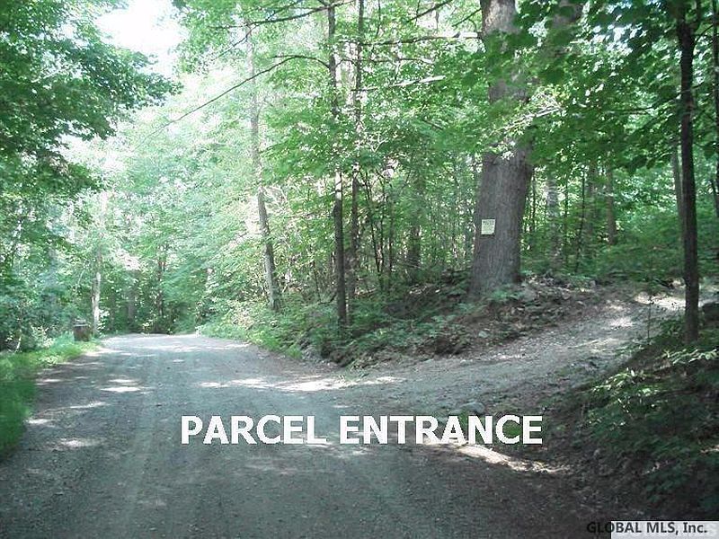 3rd image of BICKNELL HOLLOW Road