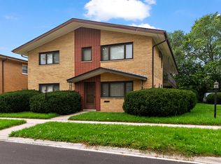 18252 Exchange Ave, Lansing, IL 60438