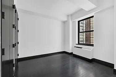 Rented by R New York