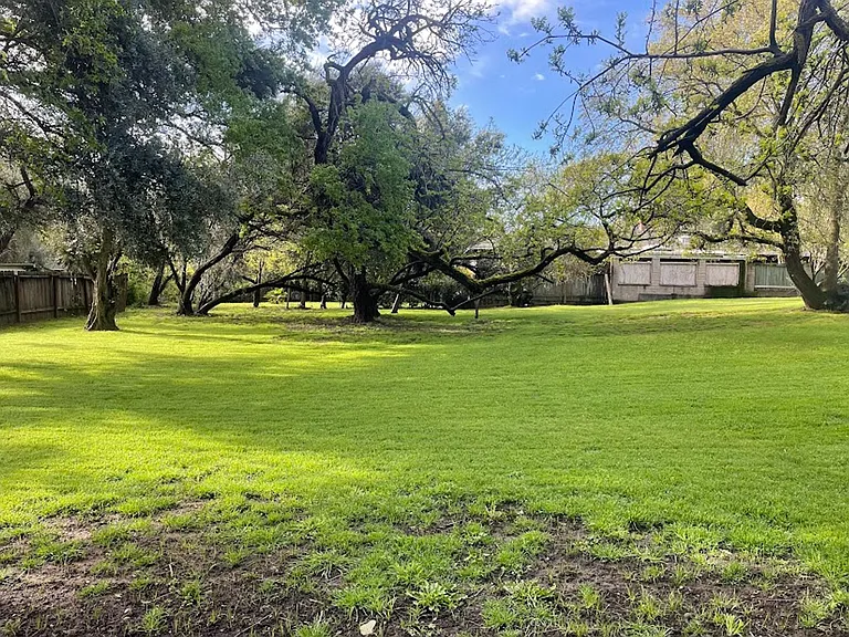 3742 Orchard Ln — Photo 18