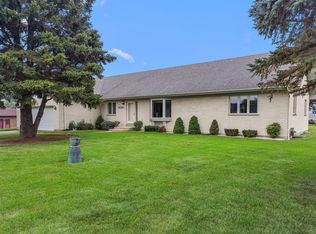 23110 Norma Ln, Harvard, IL 60033