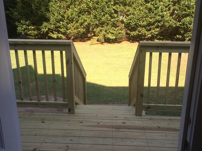 415 Cedar Ave SW — Photo 18