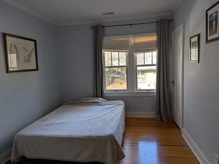 1206 E Wylie St — Photo 9