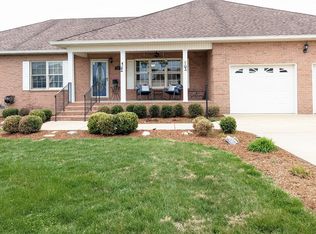 106 Mitchell Rd, Portland, TN 37148