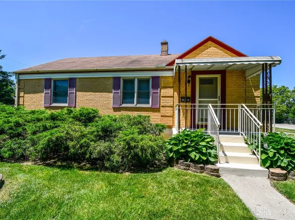 220 Schuyler Dr, Dayton, OH 45429