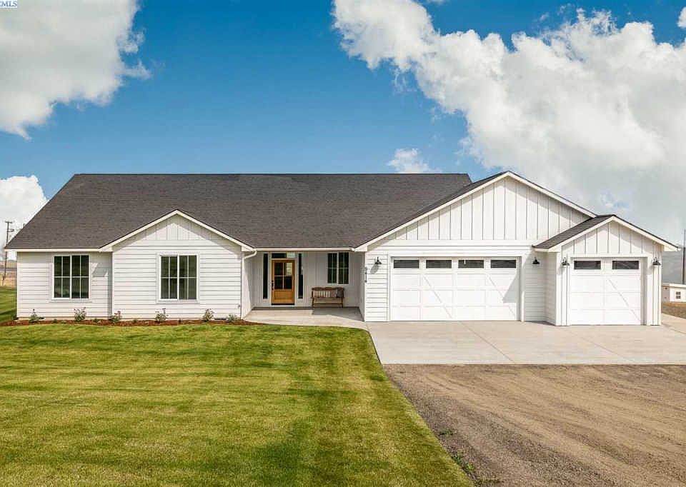 1st image of 9414 W Yakitat Pl NW