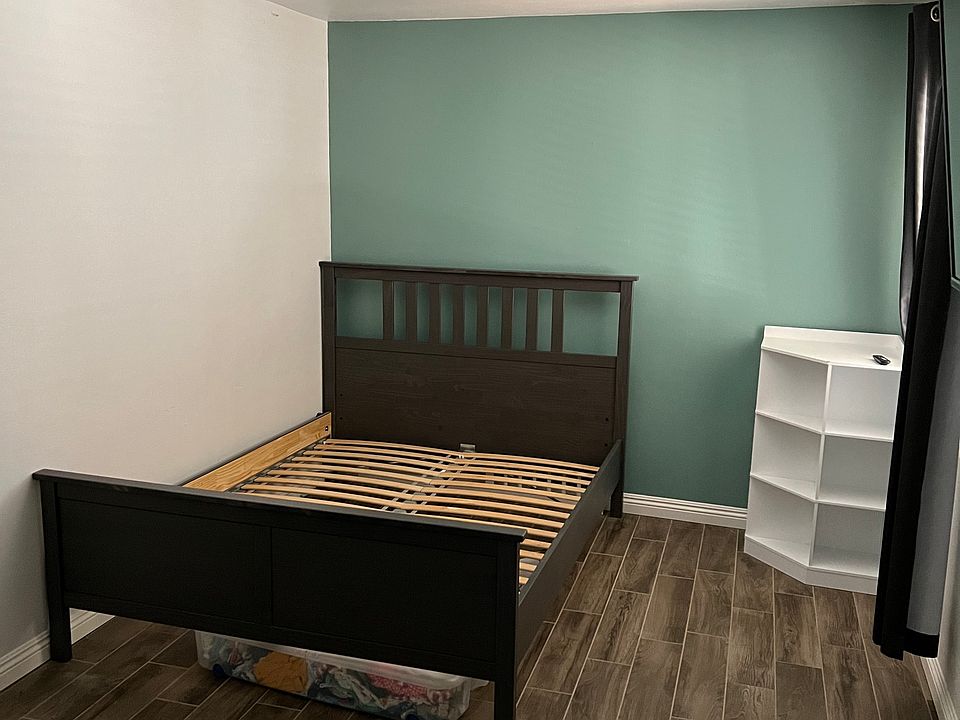 1st image of 422 N Bernal Ave #1