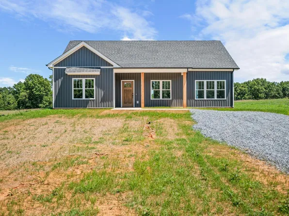 10424 Leesville Rd, Lynch Station, VA 24571