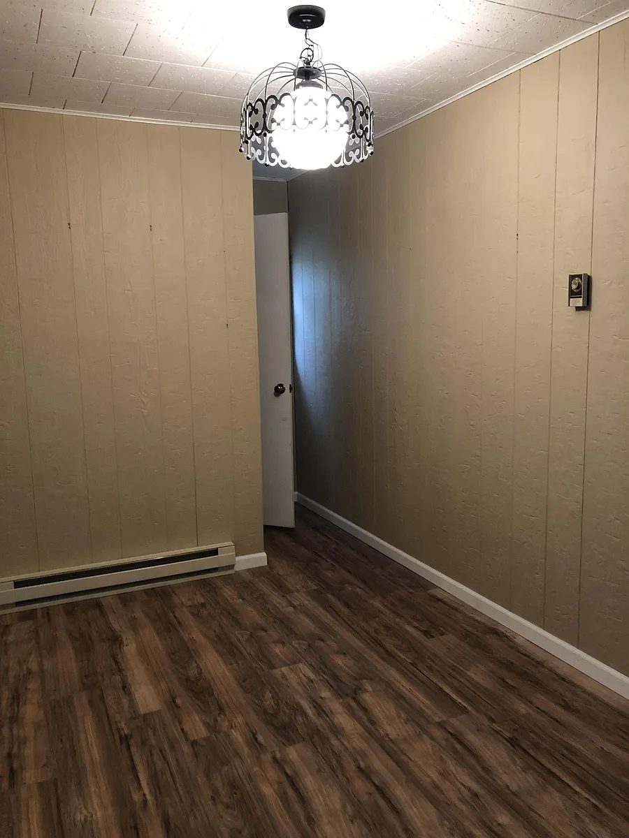 Building Photo - 207 W Merrill Ave #1/2