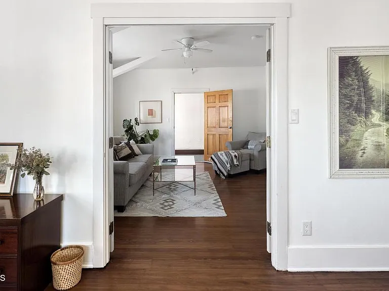 4125 S Figueroa St #405 — Photo 4
