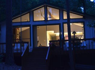 141 Cardinal Cv, Holly Lake Ranch, TX 75765