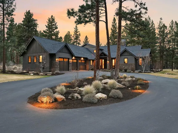 17116 Royal Coachman Dr, Sisters, OR 97759