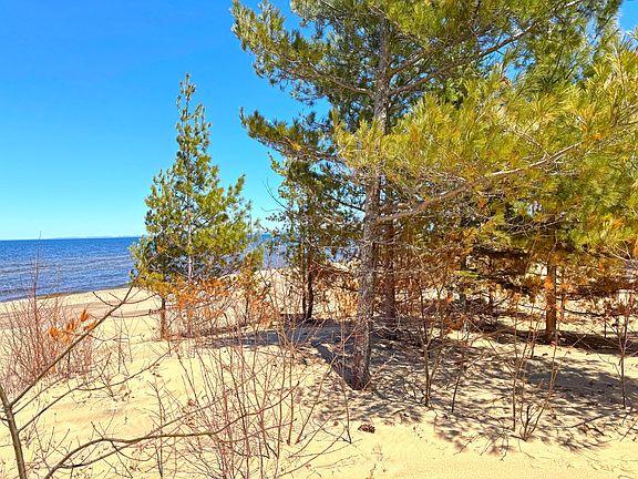 2nd image of 30266 W North Shore Rd