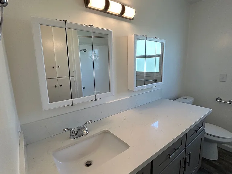 1901 6th St #201 — Photo 19