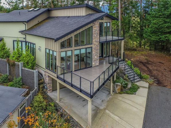 Long Lake Real Estate Long Lake Nanaimo Homes For Sale Zillow