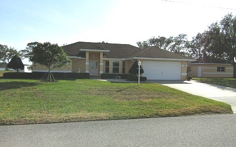 1st image of 5 Tall Oaks Trl