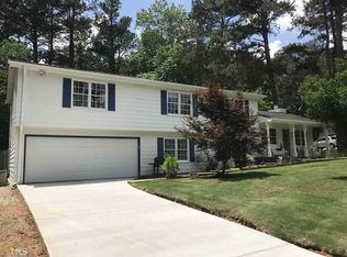 3461 San Antonio Dr, Snellville, GA 30039