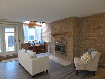 350 Oakwood Dr APT 4, New Brighton, MN, 55112