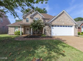 17 Plainsbrook Pl, Jackson, TN 38305