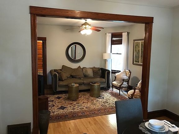 5th image of 2444 W Cuyler Ave #1